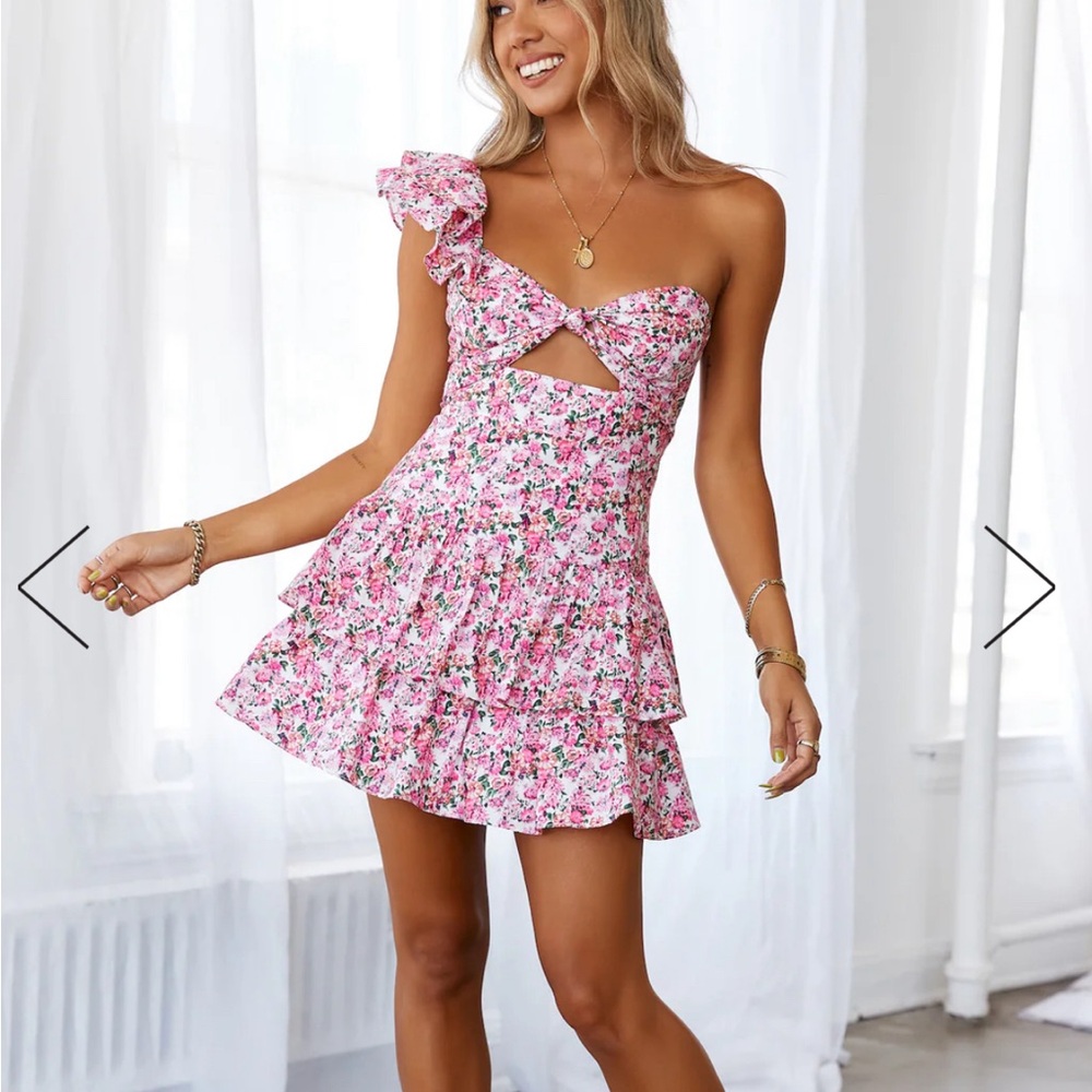 HELLO MOLLY RUFFLED OUT DRESS